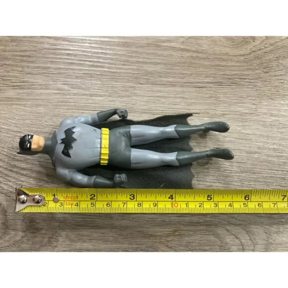 Batman‎ Bendable Posable Action Figure 6